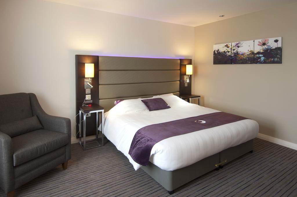 Premier Inn Glasgow East Kilbride - Peel Park Camera foto
