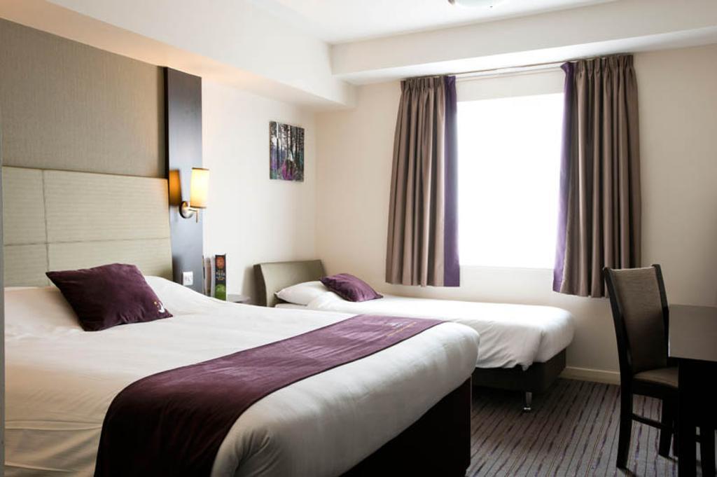 Premier Inn Glasgow East Kilbride - Peel Park Camera foto