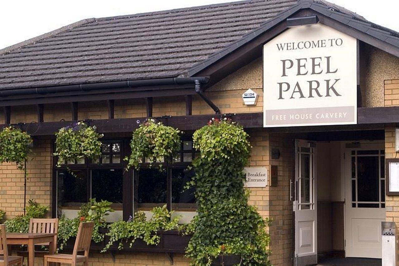 Premier Inn Glasgow East Kilbride - Peel Park Esterno foto